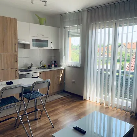 Masa Studio Apartman Brcko Exterior photo