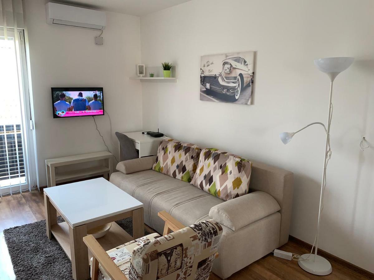 Masa Apartment *
